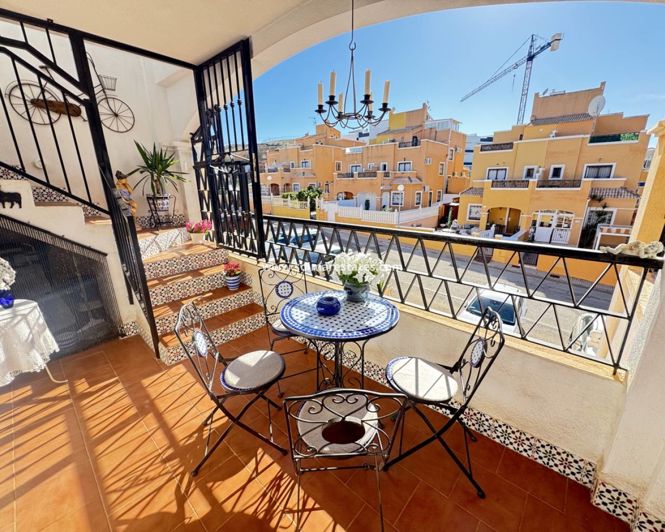 Image No.20-2 Bed Apartment for sale