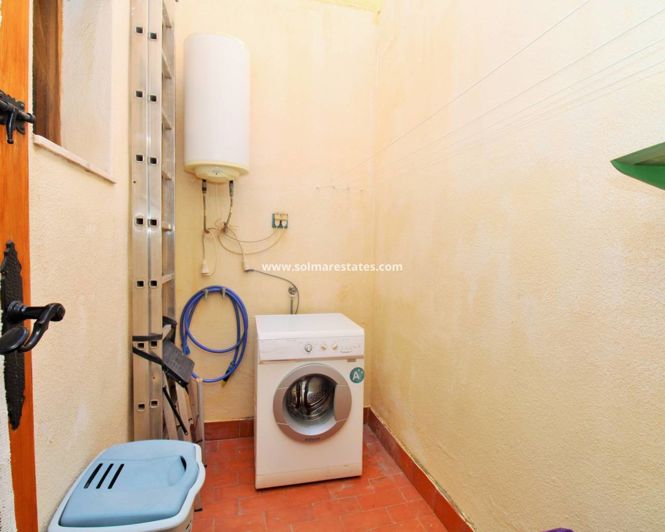 Image No.17-1 Bed Bungalow for sale