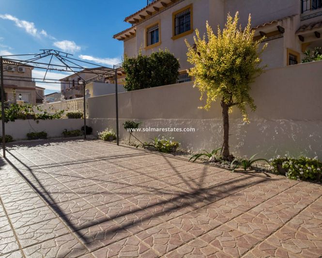 Image No.11-2 Bed Quad for sale