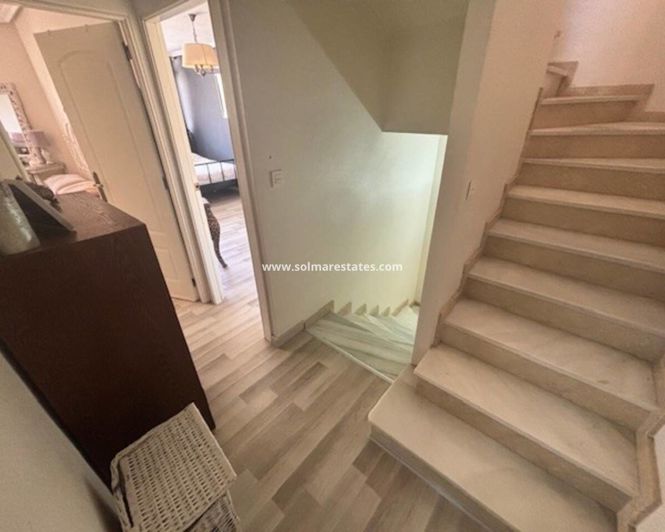 Image No.20-2 Bed Apartment for sale