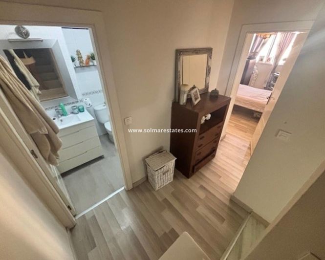 Image No.27-2 Bed Apartment for sale