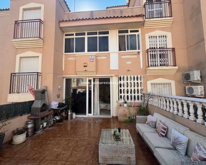 Image No.32-2 Bed Apartment for sale