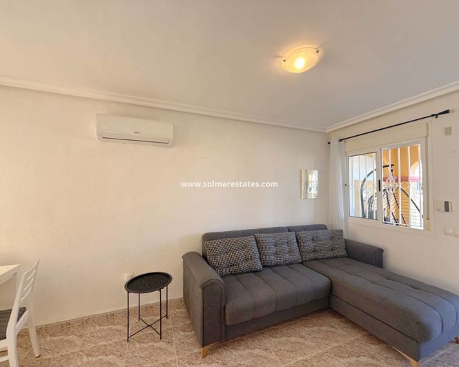 Image No.13-2 Bed Townhouse for sale