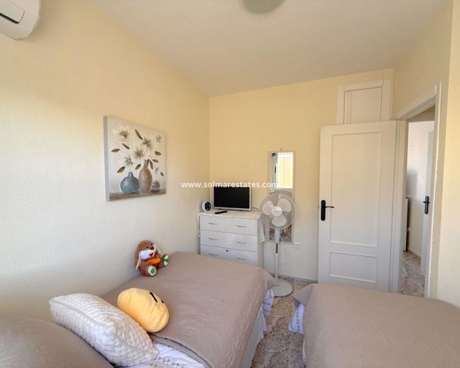 Image No.20-2 Bed Townhouse for sale