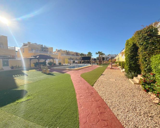 Image No.22-2 Bed Townhouse for sale