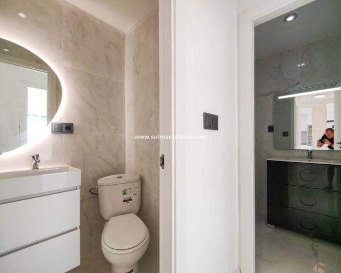 Image No.22-2 Bed Apartment for sale