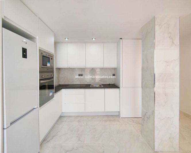 Image No.4-2 Bed Apartment for sale