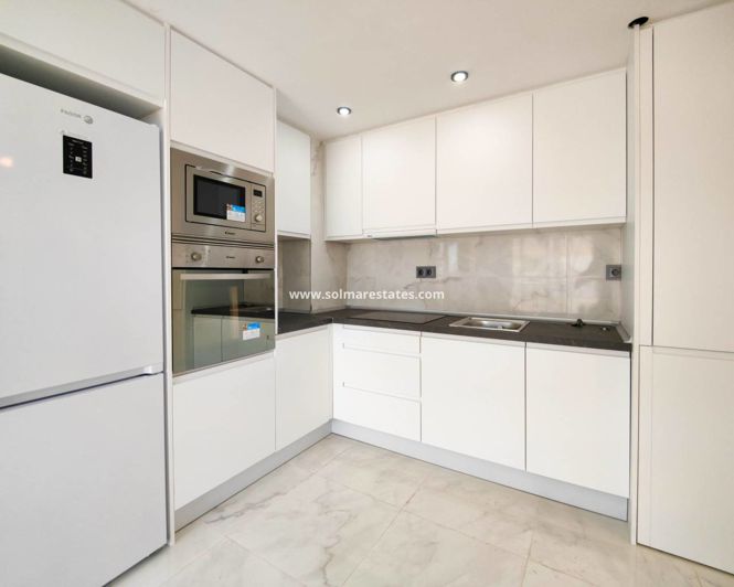 Image No.5-2 Bed Apartment for sale