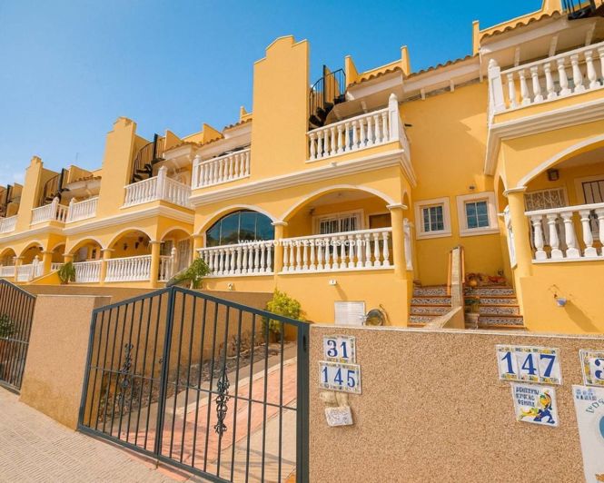 Image No.1-2 Bed Townhouse for sale