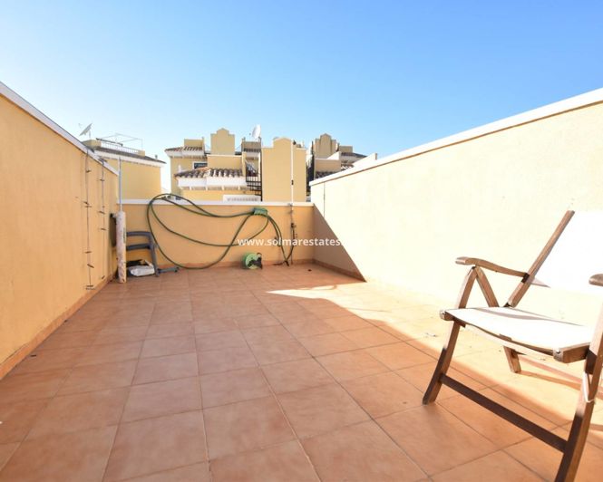 Image No.11-2 Bed Townhouse for sale