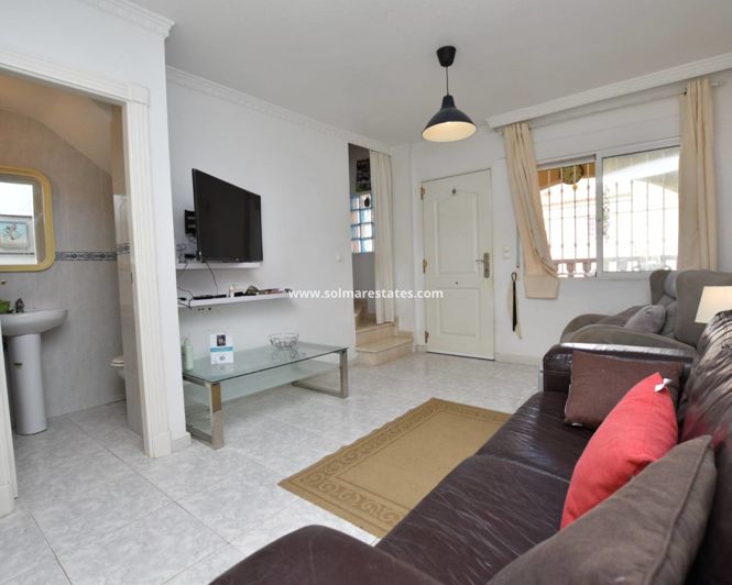 Image No.14-2 Bed Townhouse for sale