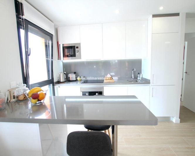 Image No.17-2 Bed Apartment for sale