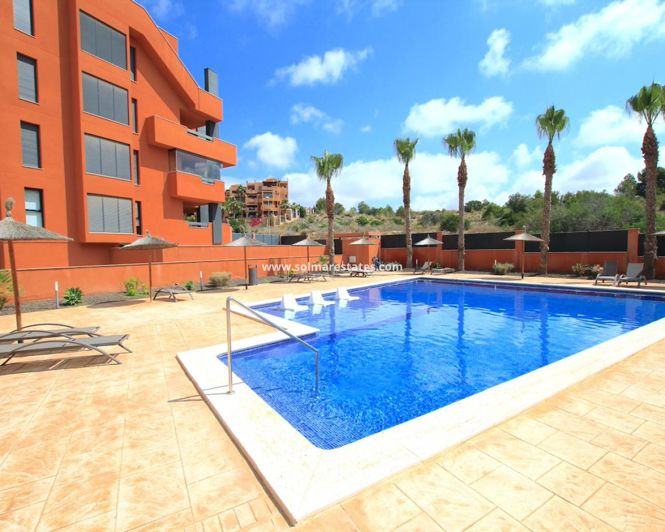 Image No.4-2 Bed Apartment for sale