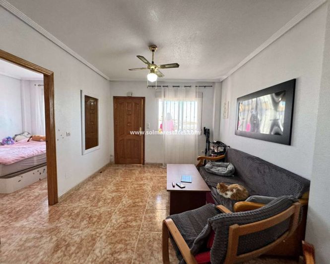 Image No.10-2 Bed Apartment for sale