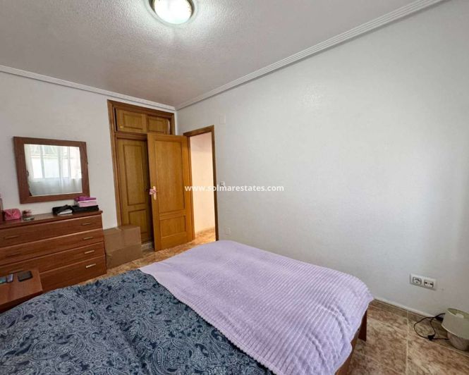 Image No.5-2 Bed Apartment for sale