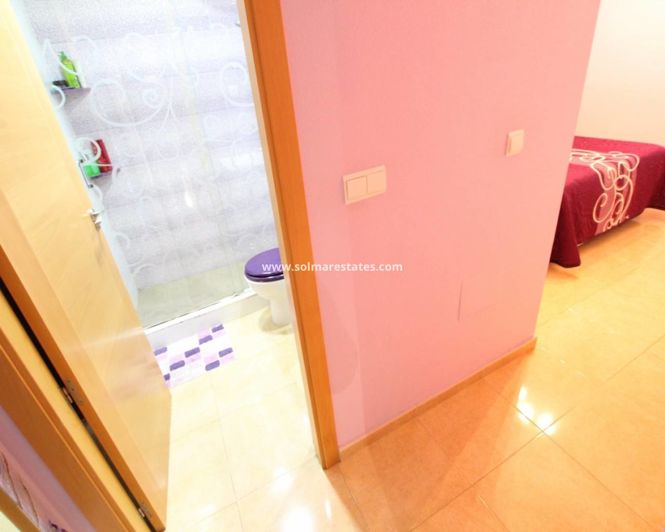 Image No.18-Appartement de 3 chambres à vendre à Almoradí