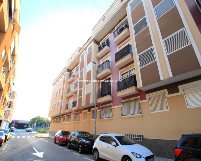 Image No.26-3 Bed Apartment for sale