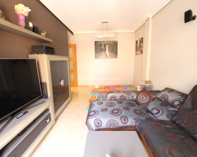 Image No.8-3 Bed Apartment for sale