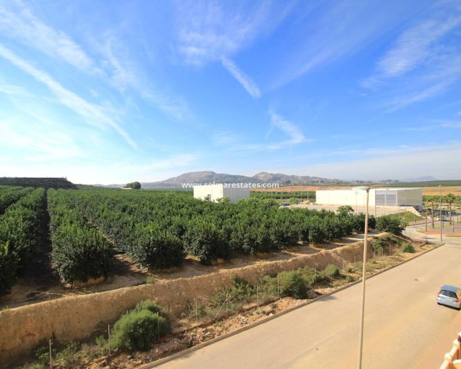 Image No.16-2 Bed Apartment for sale