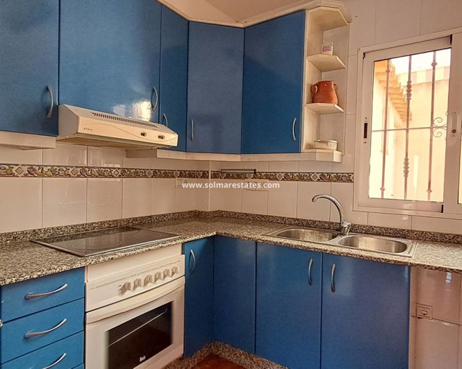 Image No.21-3 Bed House for sale