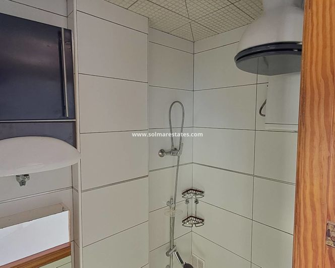 Image No.33-3 Bed House for sale