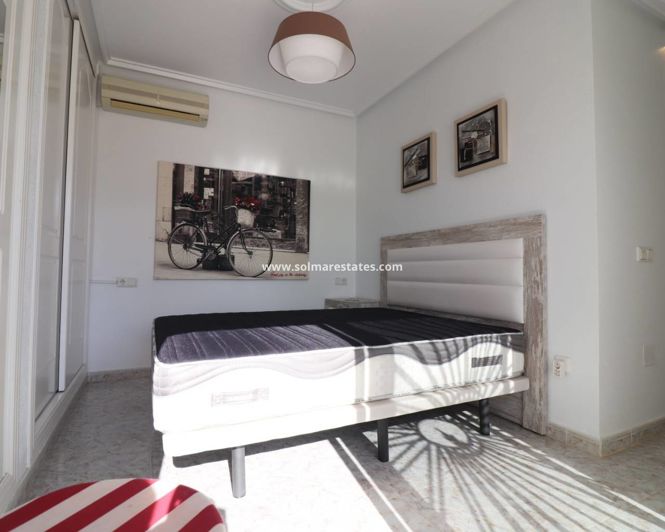 Image No.17-3 Bed Villa for sale