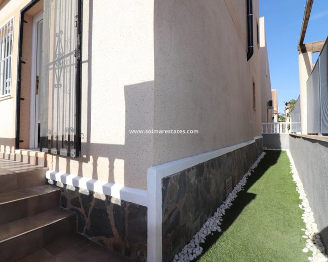 Image No.18-3 Bed Villa for sale