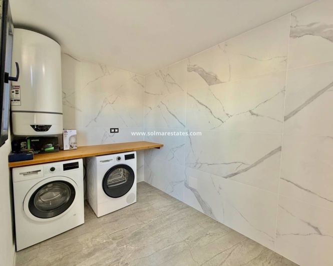 Image No.28-4 Bed Villa for sale