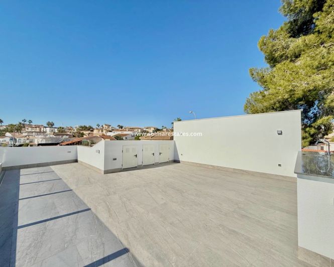 Image No.30-4 Bed Villa for sale