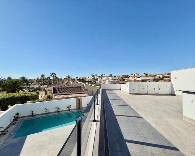 Image No.31-4 Bed Villa for sale