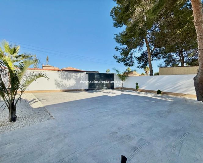 Image No.38-4 Bed Villa for sale