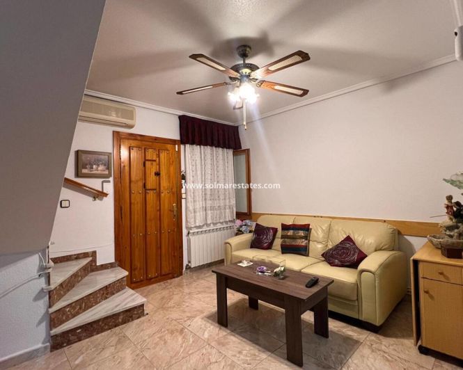 Image No.2-3 Bed House for sale