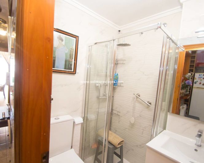 Image No.23-3 Bed House for sale