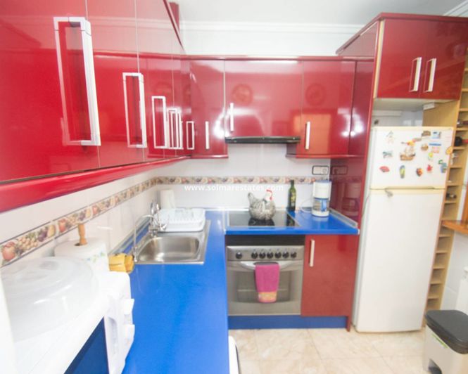 Image No.24-3 Bed House for sale