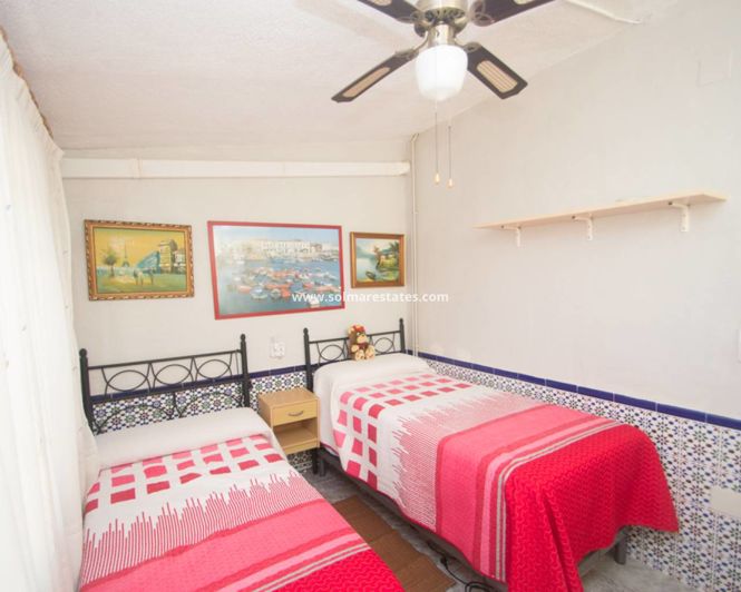 Image No.26-3 Bed House for sale