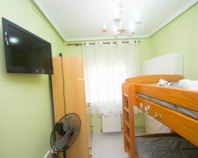 Image No.29-3 Bed House for sale