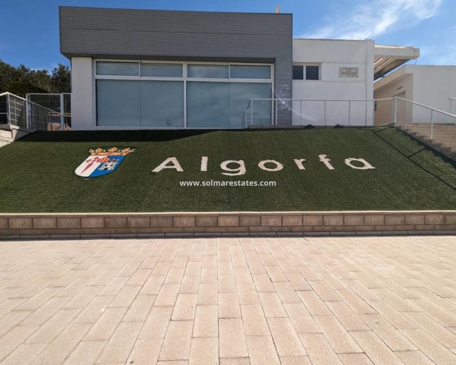 Image No.29-2 Bed Apartment for sale