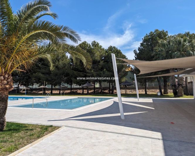 Image No.32-2 Bed Apartment for sale