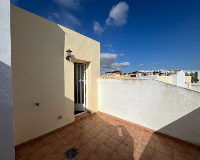 Image No.19-3 Bed Quad for sale