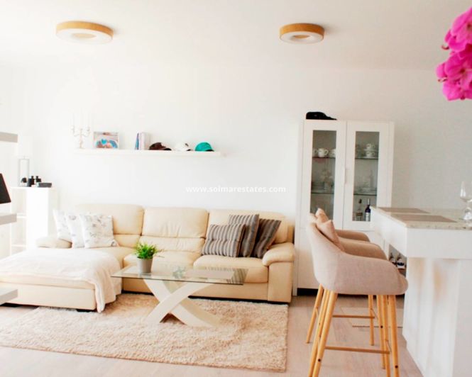 Image No.2-Appartement de 1 chambre à vendre à Playa Flamenca