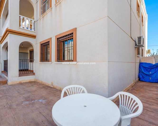 Image No.17-Appartement de 2 chambres à vendre à Daya Vieja