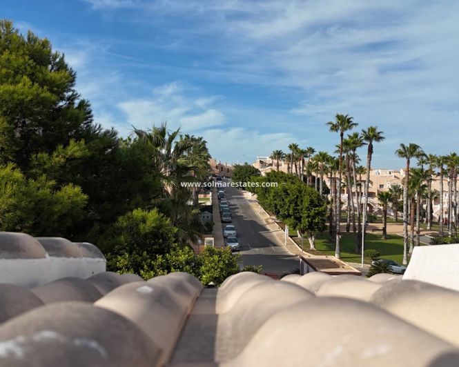 Image No.23-2 Bed Apartment for sale