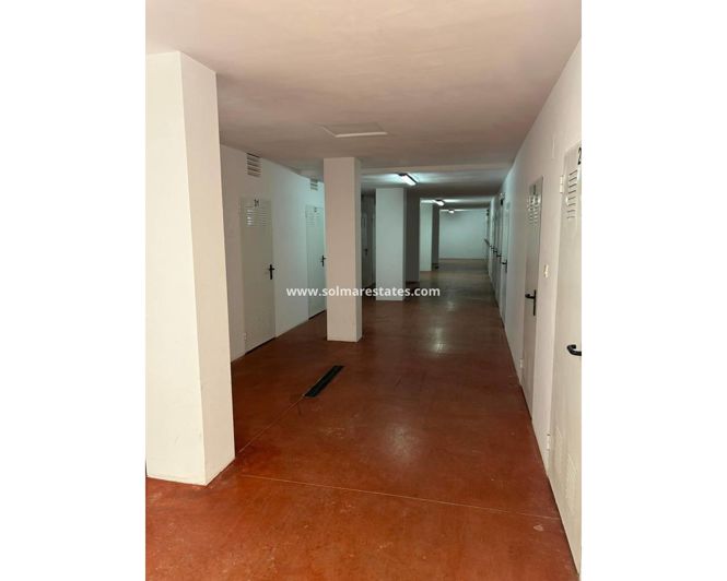 Image No.25-2 Bed Apartment for sale