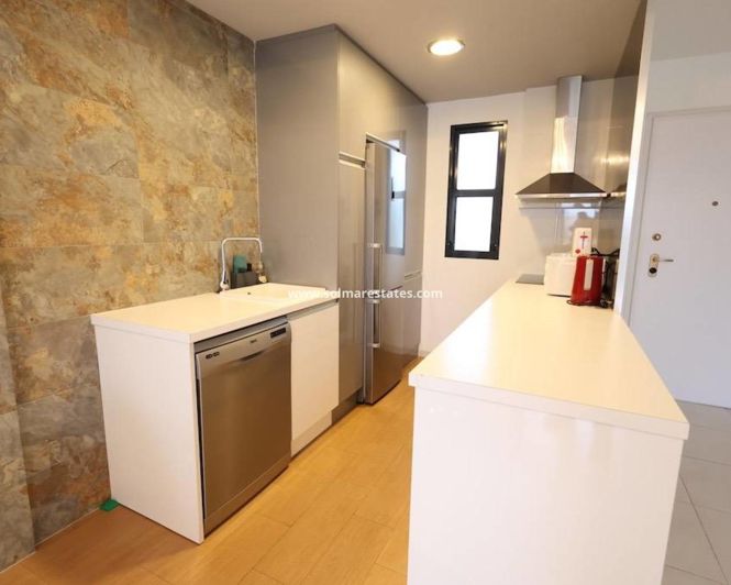 Image No.8-2 Bed Apartment for sale