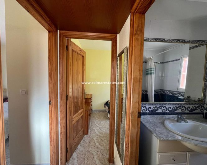 Image No.23-2 Bed House for sale