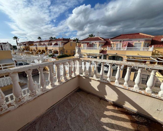 Image No.30-2 Bed House for sale