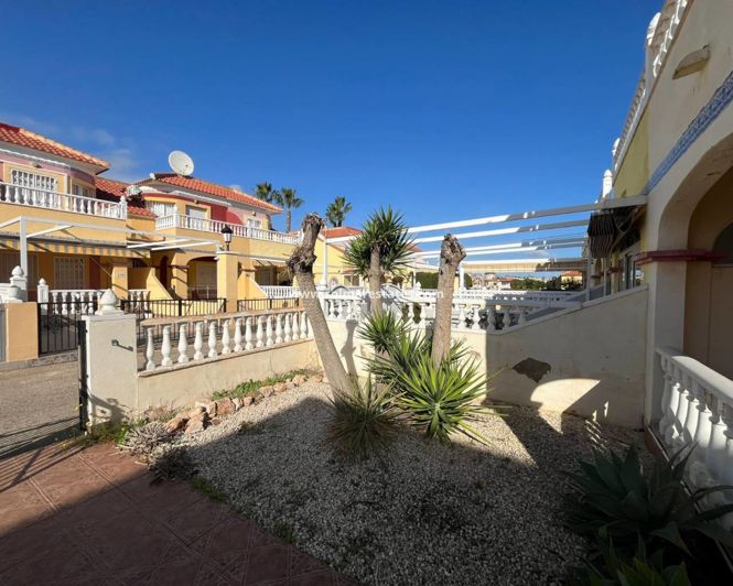 Image No.33-2 Bed House for sale