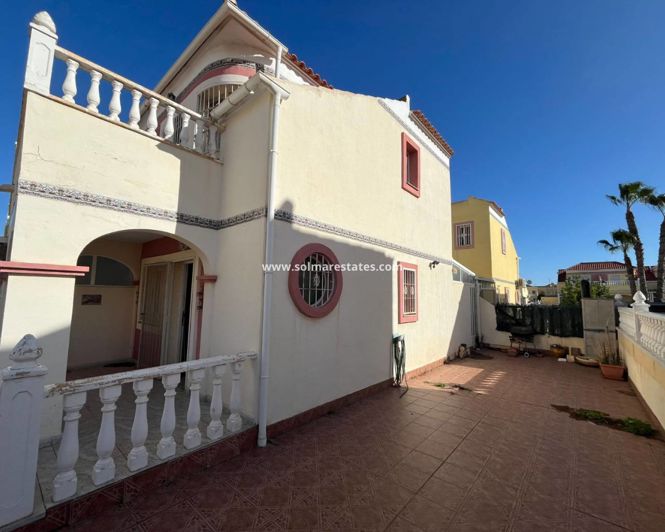 Image No.36-2 Bed House for sale