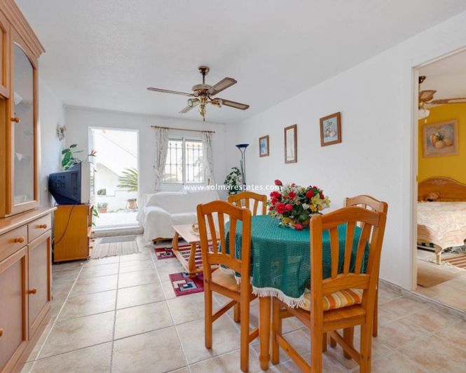 Image No.10-Villa de 4 chambres à vendre à Playa Flamenca