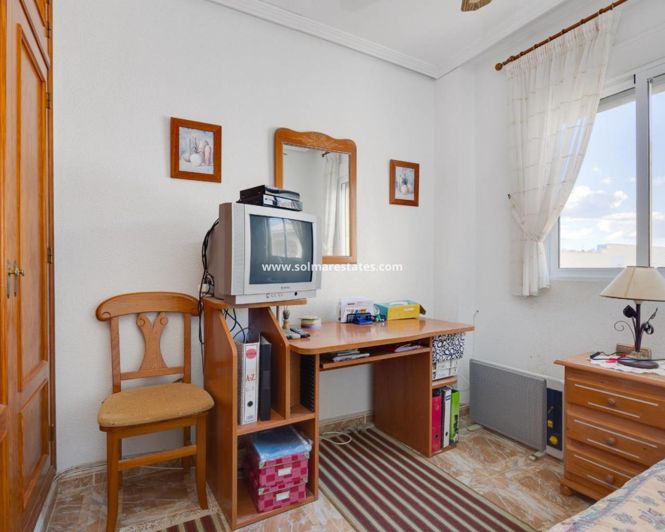 Image No.22-Villa de 4 chambres à vendre à Playa Flamenca